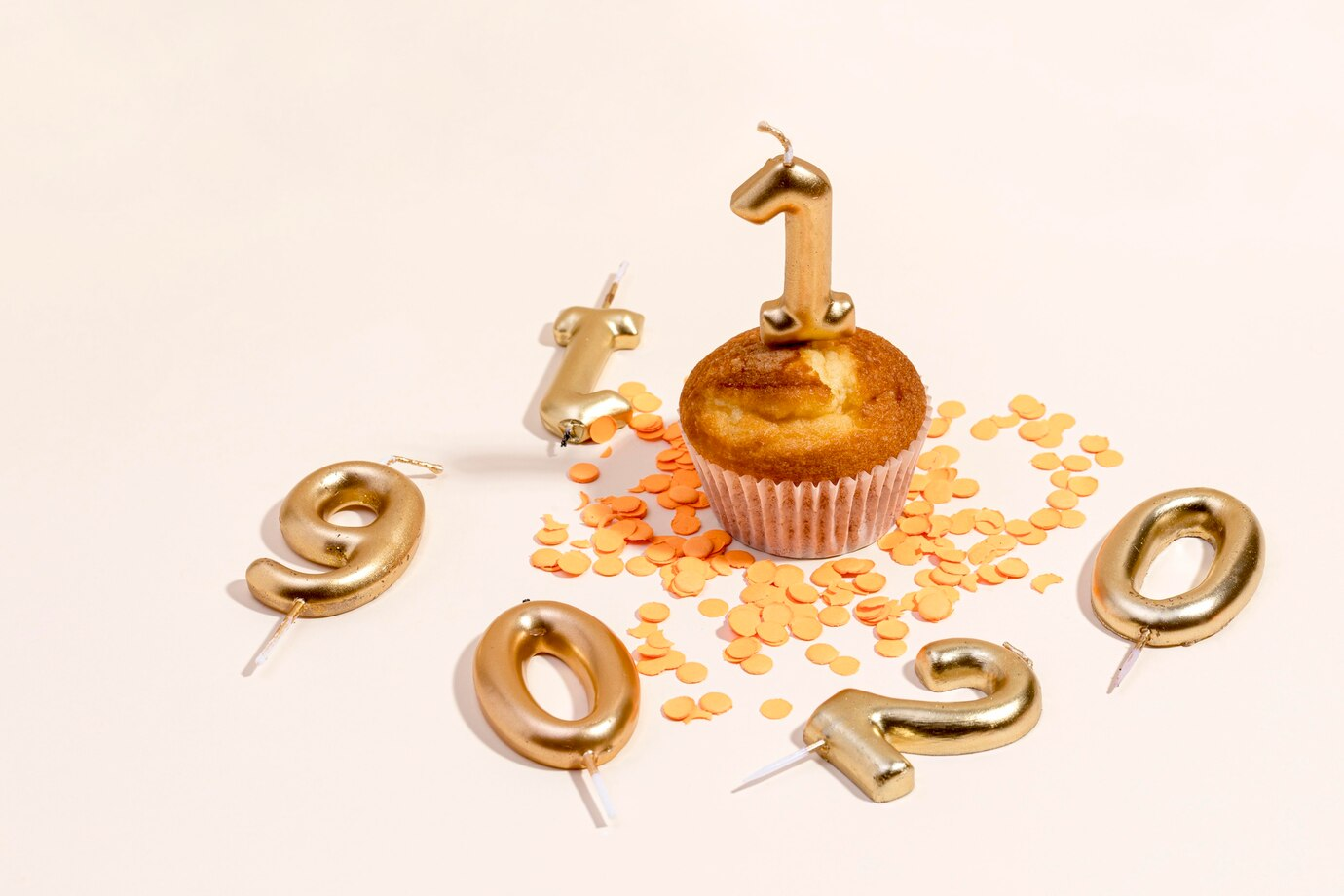 Cupcake with candles in the shape of numbers